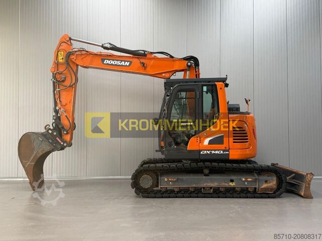 ερπυστριοφόρος εκσκαφέας Doosan DX 140 LCR-5 Oilquick