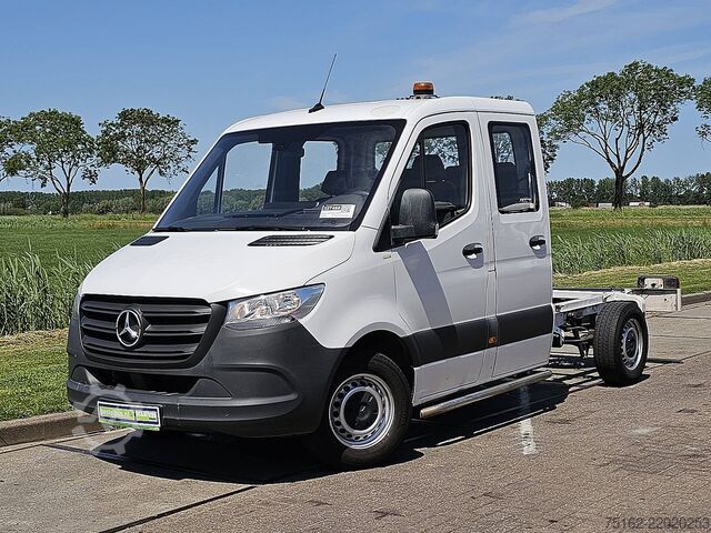 Chassis med førerhus MERCEDES-BENZ SPRINTER 311 ac DC EURO6