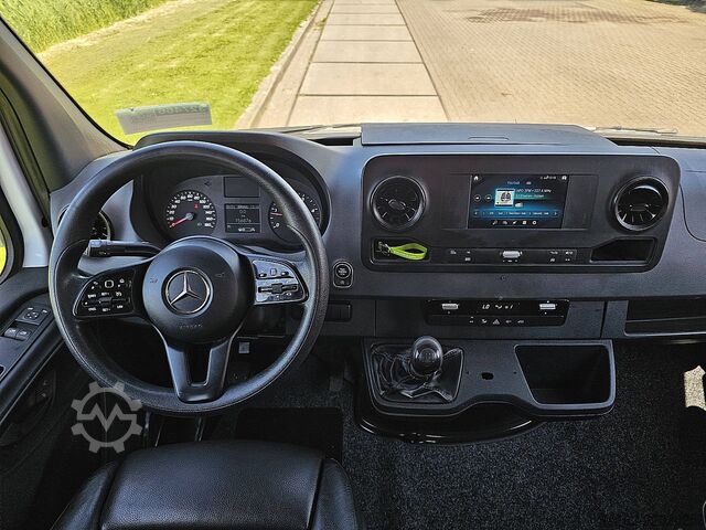 Chassis med førerhus MERCEDES-BENZ SPRINTER 311 ac DC EURO6