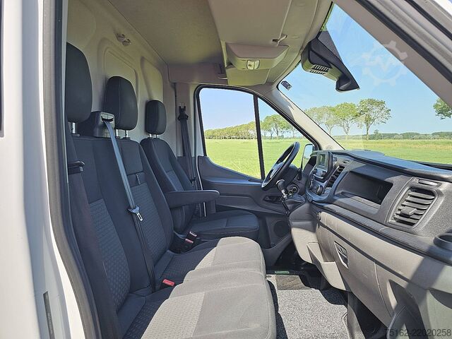 Στέισον βάγκον με ψηλή οροφή FORD TRANSIT 2.0 L4H3 Euro6 AC!