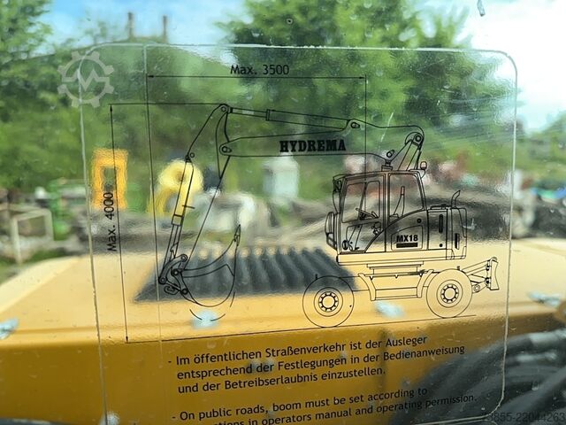 Mobilbagger Hydrema RB15-MX18 with tiltrotator, quick coupler and excavator bucket