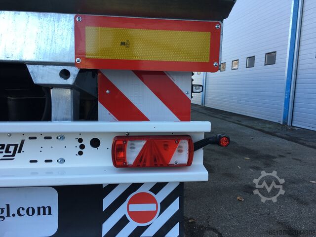 Open semitrailer Fliegl 3-Achs Plateausattel teleskopierbar