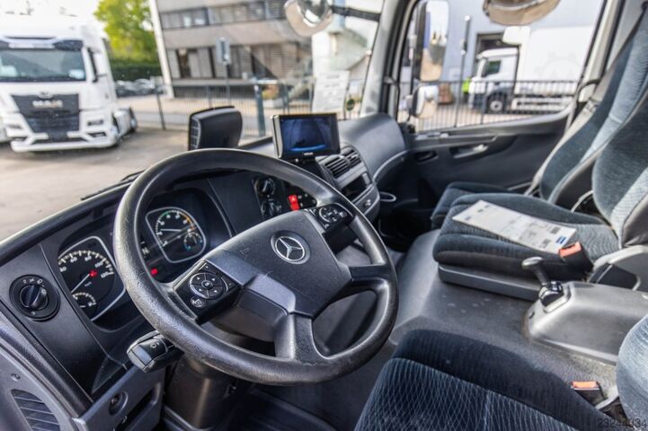MERCEDES ATEGO 1530 L + CARGOLIFT Mercedes-Benz ATEGO 1530 L+CARGOLIFT