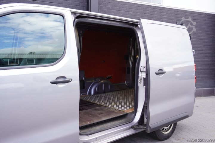 패널 밴 Peugeot Expert 2.0 BlueHDI 122 PK L3 2x Schuifdeur EURO...
