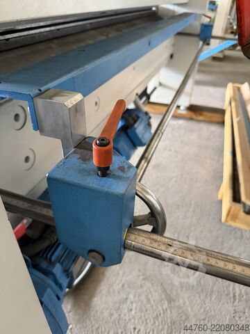 Mesin penekuk plat logam Schechtl MAX 200