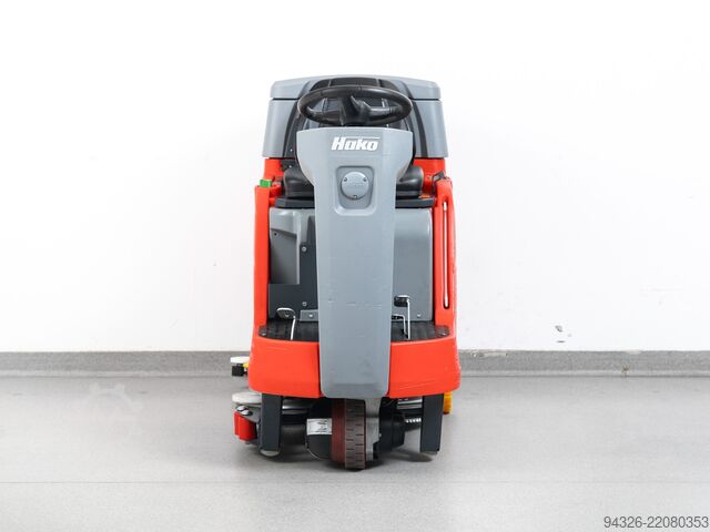 Hako Scrubmaster B75 R TB650 NOVÉ AKUMULÁTORY Hako Scrubmaster B75 R TB650 - 2016y - 830h