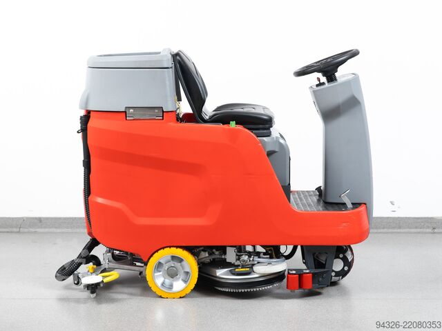Hako Scrubmaster B75 R TB650 NOVÉ AKUMULÁTORY Hako Scrubmaster B75 R TB650 - 2016y - 830h
