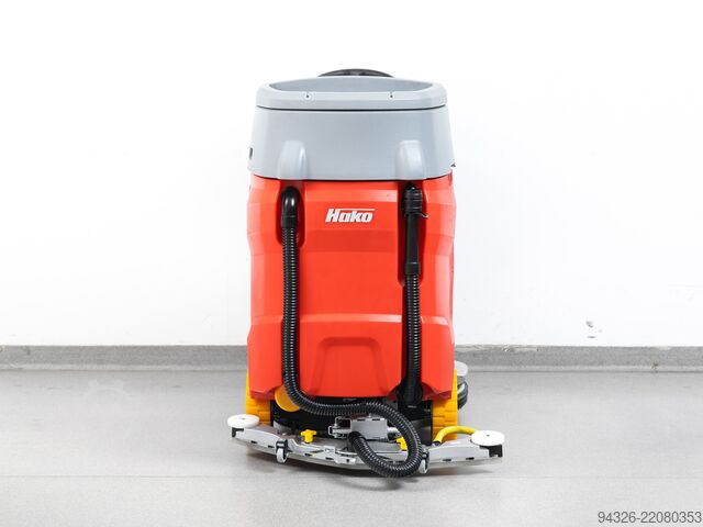 Hako Scrubmaster B75 R TB650 NOVÉ AKUMULÁTORY Hako Scrubmaster B75 R TB650 - 2016y - 830h
