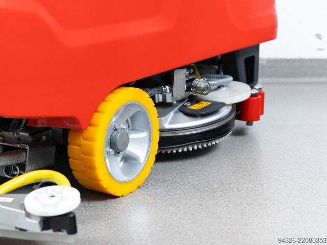 Hako Scrubmaster B75 R TB650 NOVÉ AKUMULÁTORY Hako Scrubmaster B75 R TB650 - 2016y - 830h