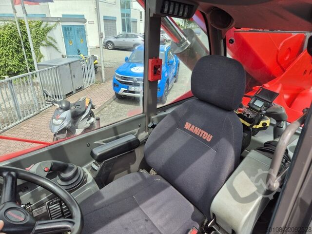 Dönebilen teleskopik forklift Manitou MRT 2150 Privilege Tüv S2