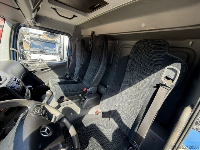 Camião de plataforma MERCEDES-BENZ ATEGO 1530 L Pritsche 7,20 m AHK*Nutzlast 9 T