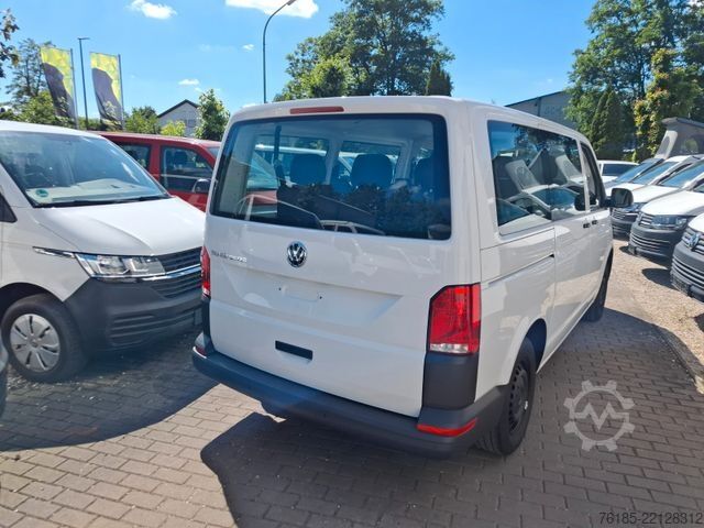 Miniautocarro VOLKSWAGEN T6.1 9-Sitzer-Stoff  1. Hand Klima
