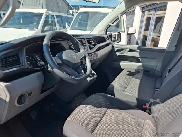 Miniautocarro VOLKSWAGEN T6.1 9-Sitzer-Stoff  1. Hand Klima