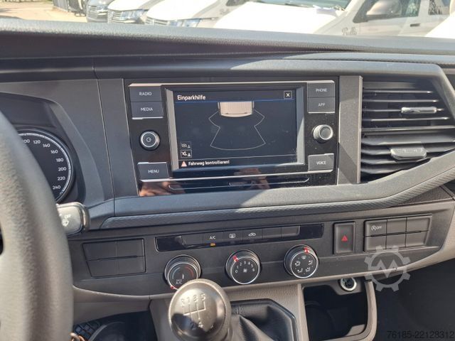 Miniautocarro VOLKSWAGEN T6.1 9-Sitzer-Stoff  1. Hand Klima