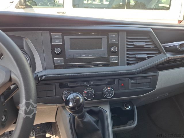 Miniautocarro VOLKSWAGEN T6.1  9-Sitzer Stoff  Klima 1. Hand