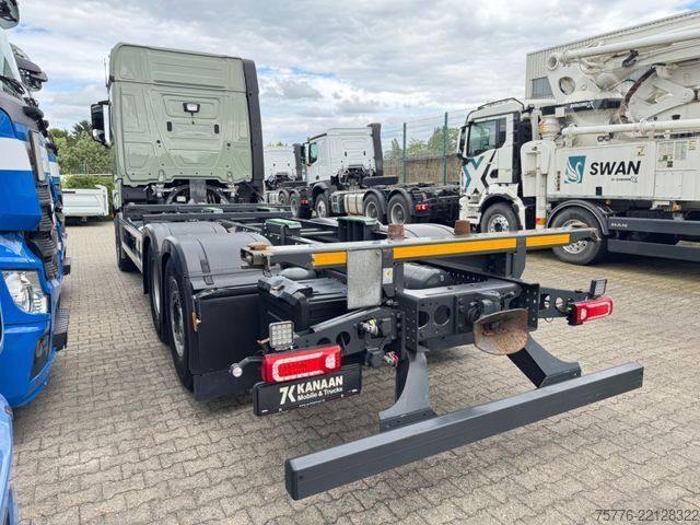 รถบรรทุกตัวถังเปลี่ยนได้ MERCEDES-BENZ 2553 Actros 5 L Öl-Retarder 2548 45 58 Lenkachse