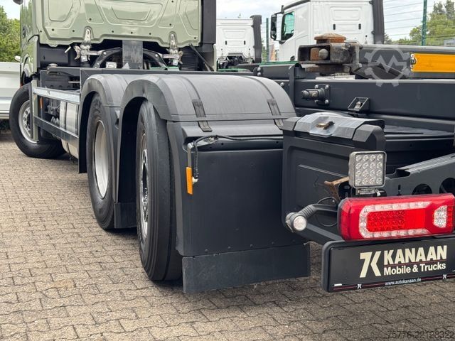 รถบรรทุกตัวถังเปลี่ยนได้ MERCEDES-BENZ 2553 Actros 5 L Öl-Retarder 2548 45 58 Lenkachse