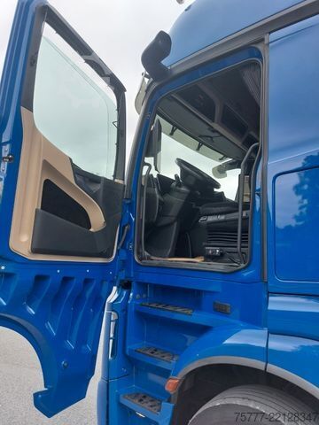 Tractor estándar MERCEDES-BENZ Actros 18-45 Giga Space-MP 5- Retarder-2 Tanks