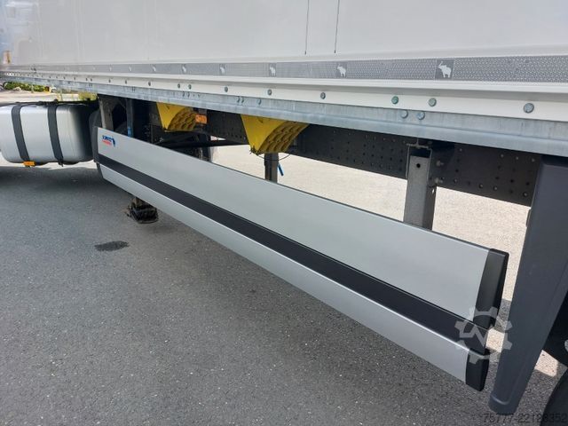 Semirremolque caja SCHMITZ CARGOBULL SKO 24/L-Trockenfrachtkoffer- Liftachse-Miete/re