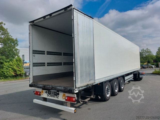 Semirremolque caja SCHMITZ CARGOBULL SKO 24/L-Trockenfrachtkoffer- Liftachse-Miete/re