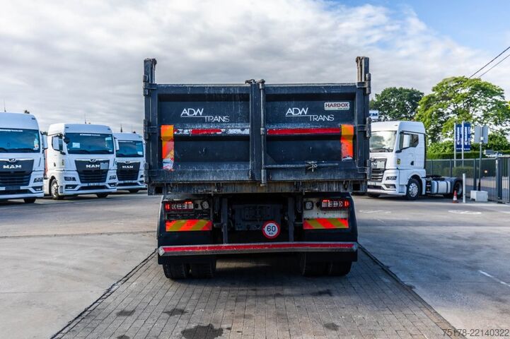 Kippiauto VOLVO FMX 460 - TIPPER / TRACTOR