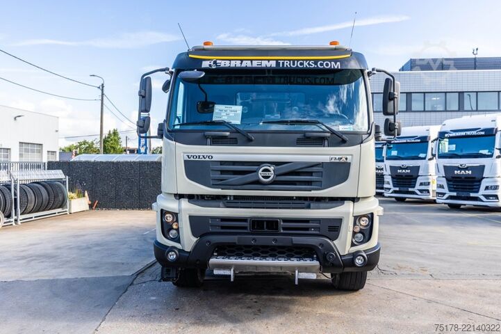 Kippiauto VOLVO FMX 460 - TIPPER / TRACTOR