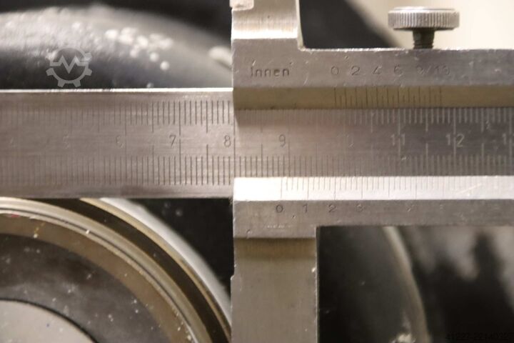 Teodoliitin jalusta Spectra-Physics 950  Höhe bis 2345 mm