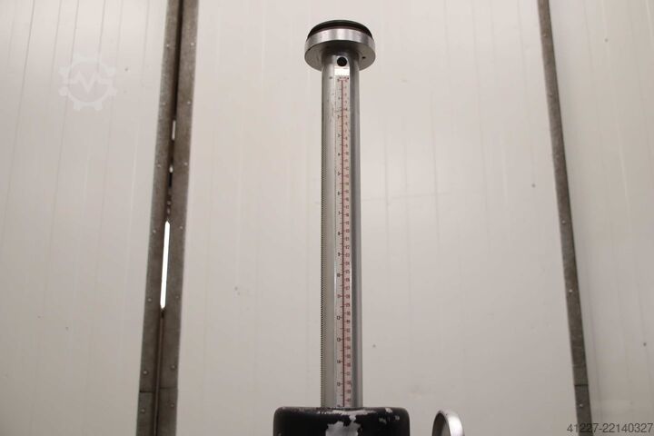 Teodoliitin jalusta Spectra-Physics 950  Höhe bis 2345 mm