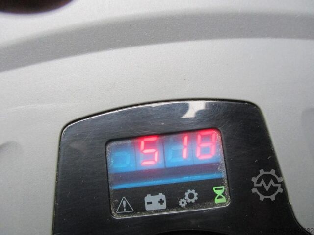 Käsikäyttöinen haarukkavaunu TOYOTA LWE160