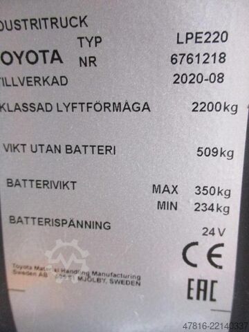 Käsikäyttöinen haarukkavaunu TOYOTA LPE200