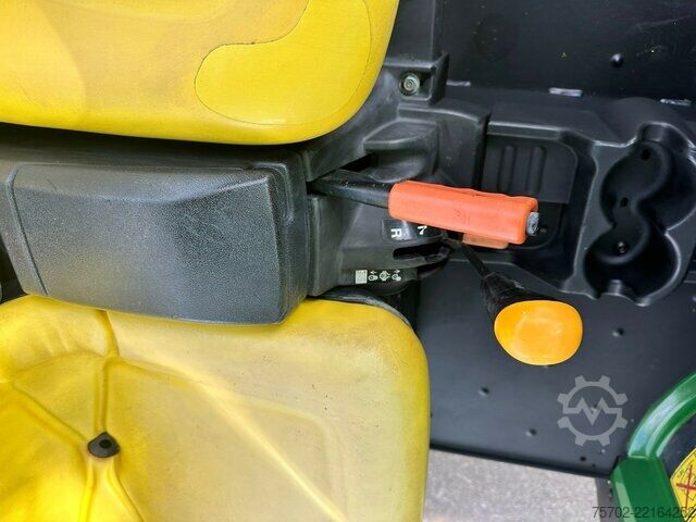 فان John-Deere Gator HPX Diesel Straßenzulassung