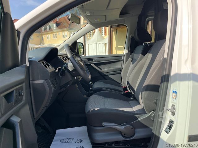 Panel van VOLKSWAGEN CADDY MAXI REGALS. TEMP. 4MOTION DACHTRÄ. KLIMA