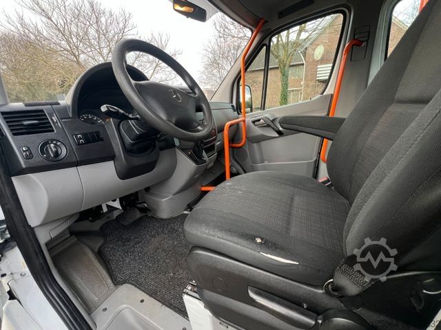 Минибус MERCEDES-BENZ Sprinter 314 BlueTEC 9Sitze+Rollstuhllift Klima