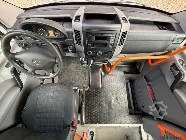 Минибус MERCEDES-BENZ Sprinter 314 BlueTEC 9Sitze+Rollstuhllift Klima