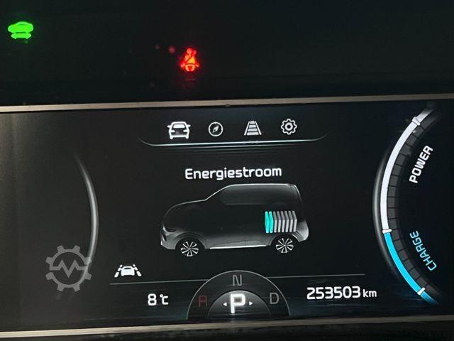 Фургон KIA Soul e-Soul DynamicLine 64 kWh LED Navi Kamera