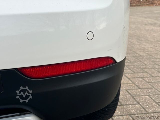 Фургон KIA Soul e-Soul DynamicLine 64 kWh LED Navi Kamera