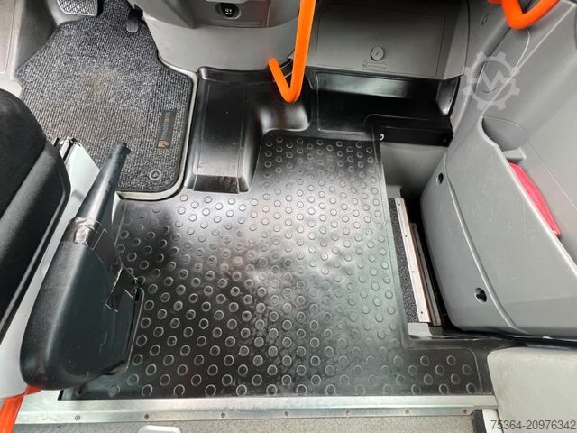 Минибус MERCEDES-BENZ Sprinter 314 BlueTEC 9Sitze+Rollstuhllift Klima