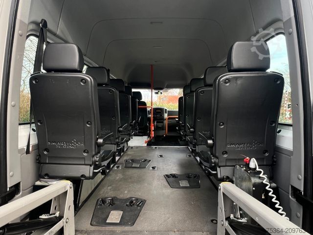 Минибус MERCEDES-BENZ Sprinter 314 BlueTEC 9Sitze+Rollstuhllift Klima