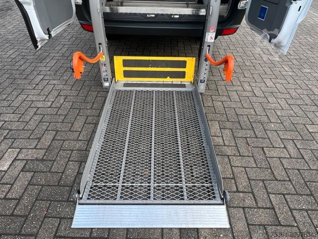 Минибус MERCEDES-BENZ Sprinter 314 BlueTEC 9Sitze+Rollstuhllift Klima