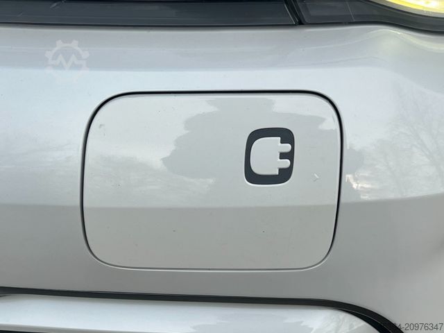 Фургон KIA Soul e-Soul DynamicLine 64 kWh LED Navi Kamera