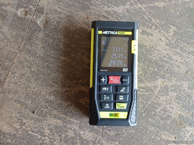 Autocarro con cassone IVECO EUROCARGO ML160E28