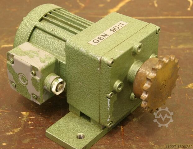 Tandwielmotor 0,05 kW 28 tpm Engel** D 4535/2