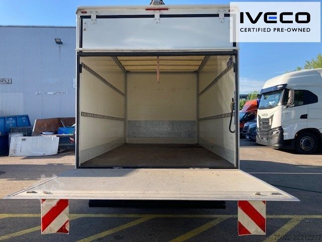 Furgons ar kasti IVECO 35C16 Koffer/LBW