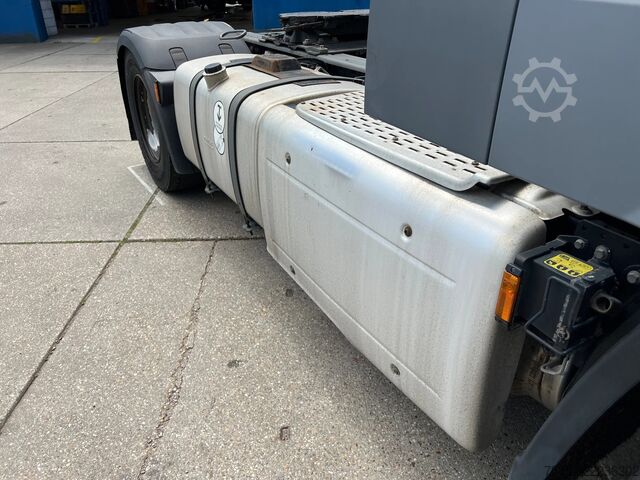 স্ট্যান্ডার্ড SZM DAF XF 106.460 / SSC / 2x Tank / Euro 6