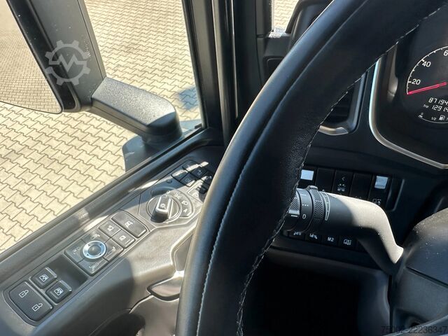 重负 Scania S500 S500 6x4 RETARDER / ontheffing 78 ton / NL...