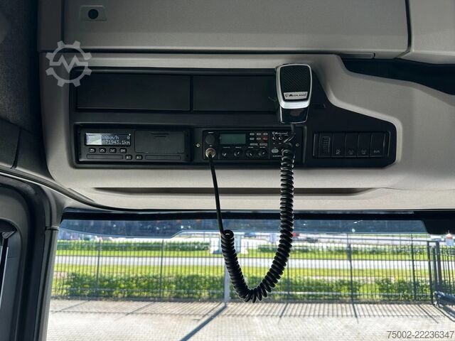 重负 Scania S500 S500 6x4 RETARDER / ontheffing 78 ton / NL...