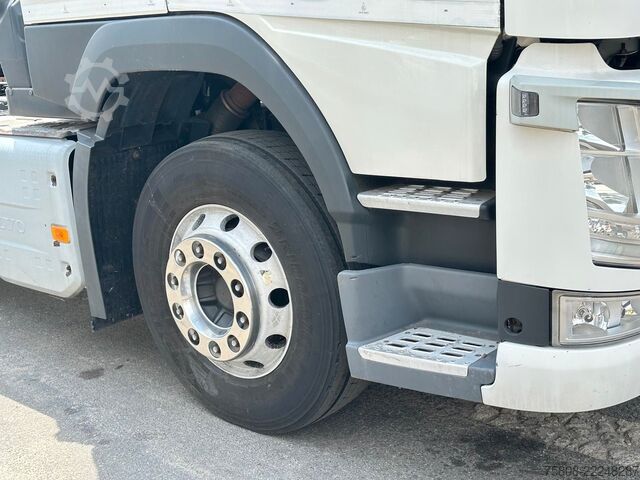 Xe tải chở vật liệu nguy hiểm VOLVO FM450 Glob. ADR EXIII/EXIII/PTO ACC