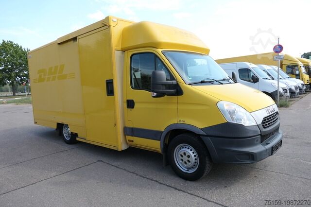 Furgão fechado iveco Daily 35 S11 C30C AUTOMATIK KAMERA Regale LUFT DURCHGANG EURO-5 CoC