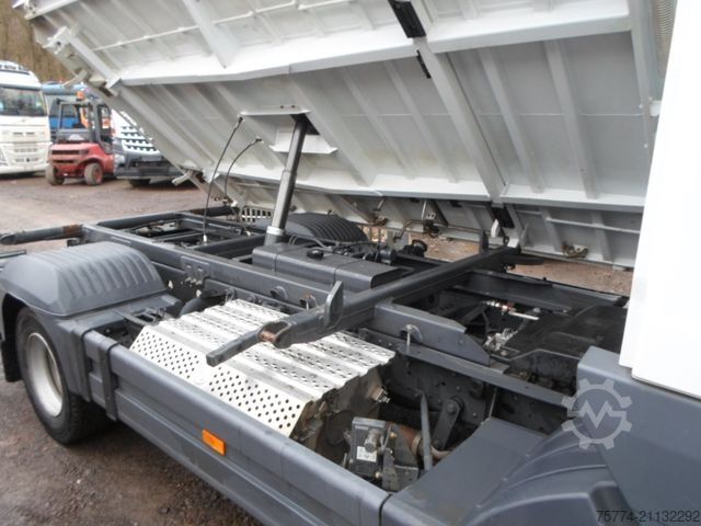 Pašizgāzējs kravas automašīna MERCEDES-BENZ 1024 K/ MEILLER KIPPER