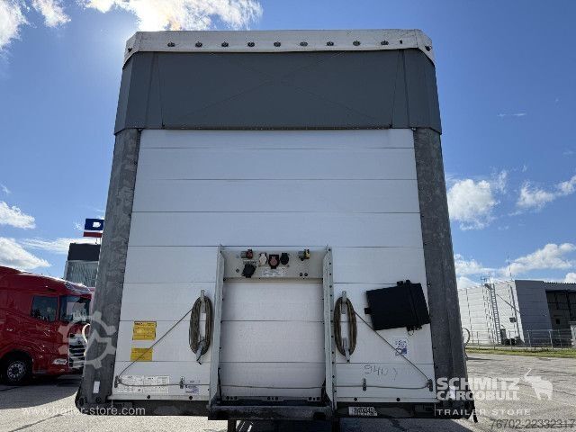 Otvorený náves s plachtou Schmitz Cargobull Curtainsider Standard